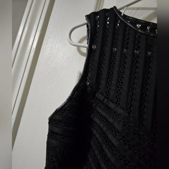 LRL Textured Chevron Scuba Sheath Dress, Vegan Leather Trim, Cage Neck, EUC! - Picture 5 of 14